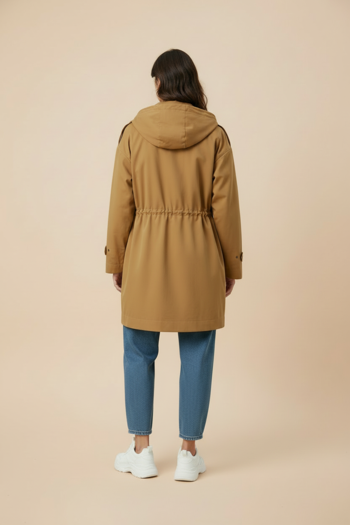 Victorinne trench latte | Latte