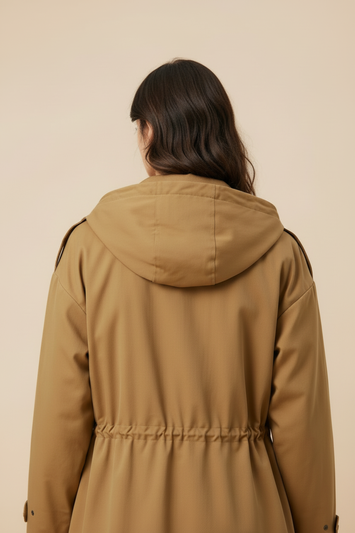 Victorinne trench latte | Latte